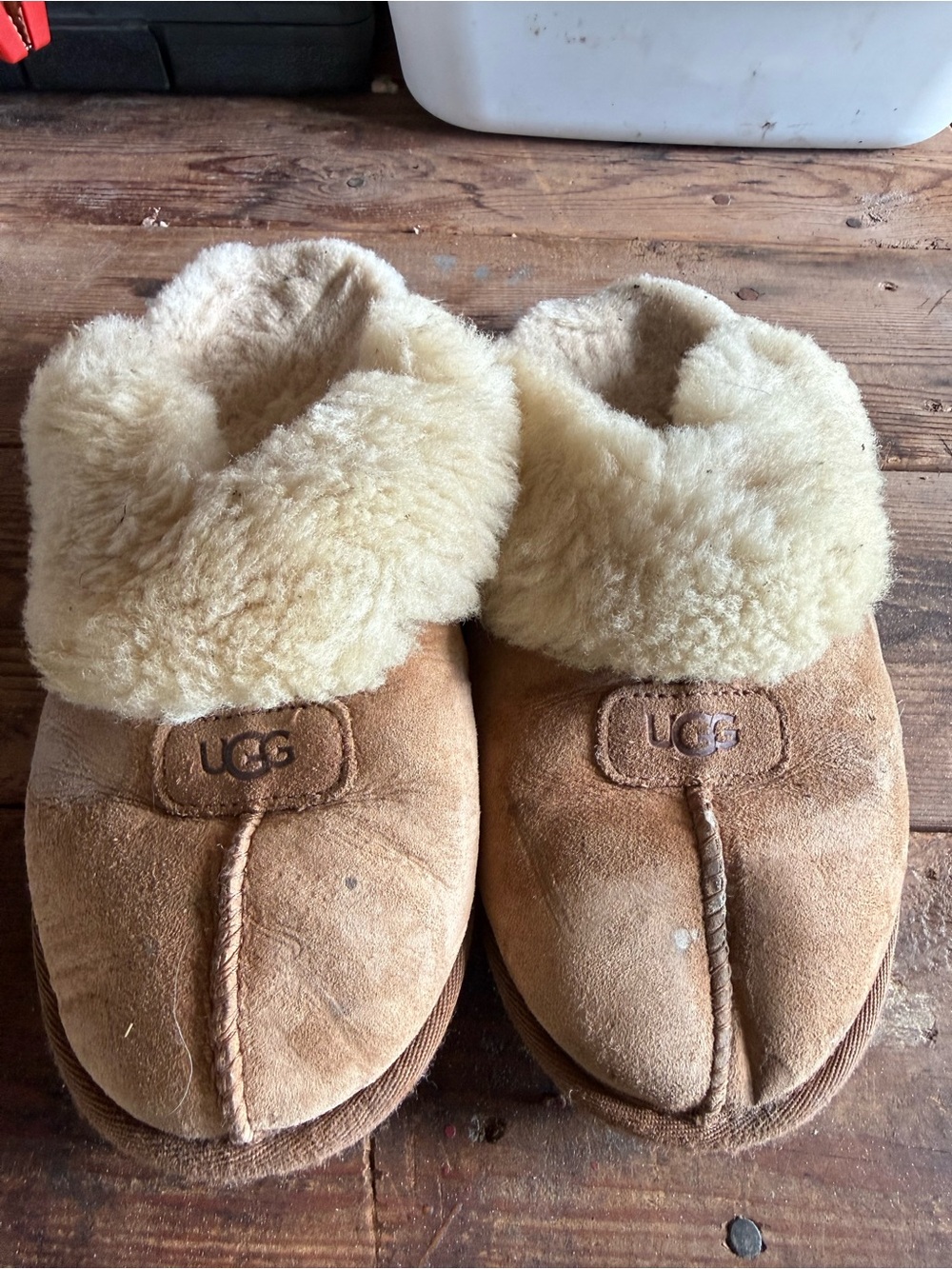 UGG Kids Chestnut Suede Shearling Cuff Slip-On Slippers
